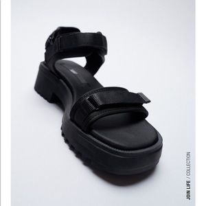 NWT Zara Low Heel Lug Sole Sandals